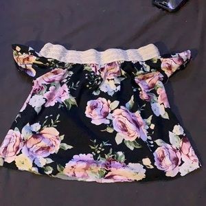 Partial worn off shoulders top